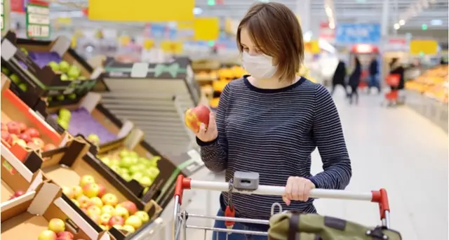 Covid, al via i buoni spesa per le famiglie: ecco come richiederli