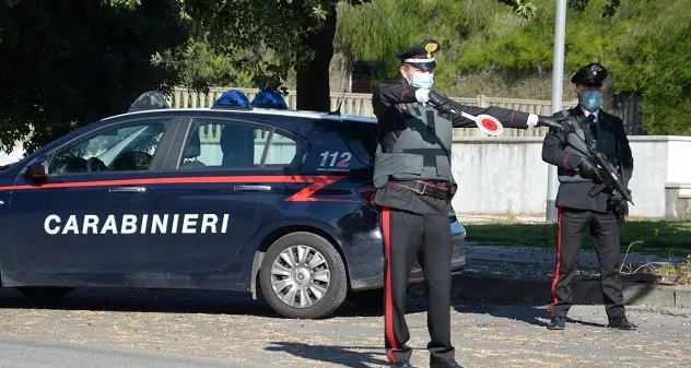 Cortoghiana. Rompe i sigilli dell'abitazione che aveva adibito a \"bordello\": denunciato 60enne