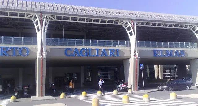 Covid, Tar ‘boccia’ Solinas sui test di ingresso. L'attacco del Pd: “Era scontato che andasse così”