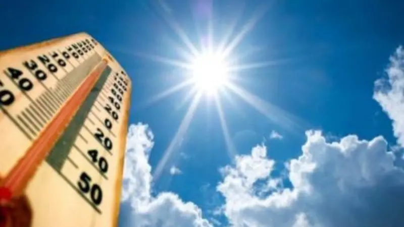 Anticiclone africano in Italia: bel tempo, ma rischio valanghe, nebbia e smog