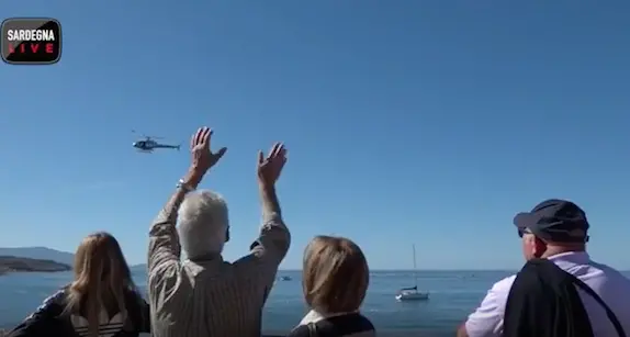 Tutti pazzi per il Giro d'Italia: ecco Alghero vestita a festa. IL VIDEO