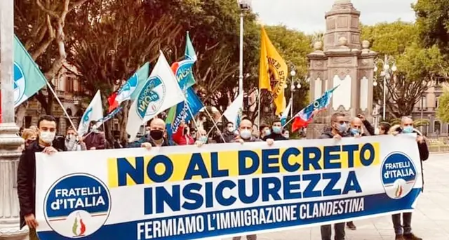 FdI in piazza del Carmine con un breve flash-mob contro il “Decreto Insicurezza”