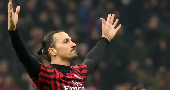 Ibra positivo al coronavirus: per il Milan si fa dura