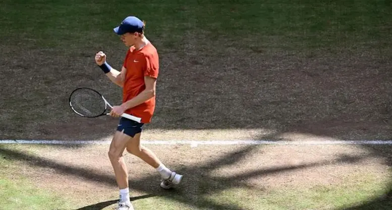 Sinner vince il torneo Atp di Halle, Hurkacz battuto in finale