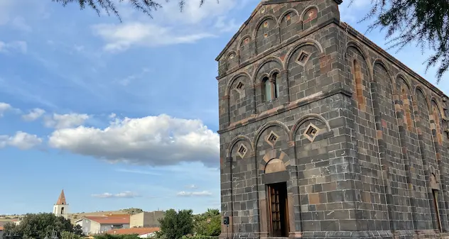 Ottana. La comunità accoglie il nuovo parroco Don Pietro Borrotzu