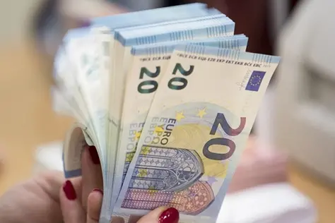 BANCONOTA BANCONOTE EURO SOLDI DENARO\\n\\nCONTEGGIO 20 VENTI