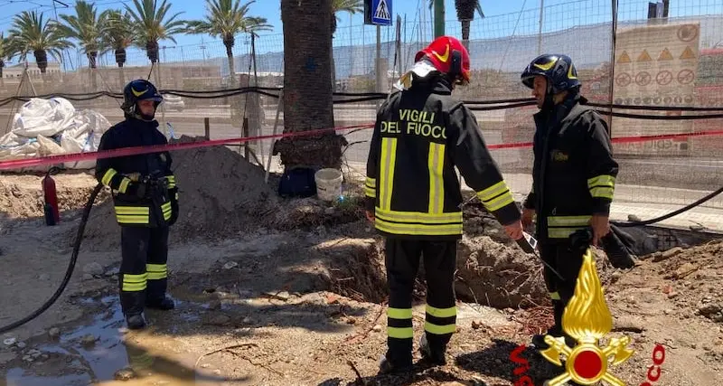 Cagliari. Fuga di gas, allarme rientrato e via Roma riaperta