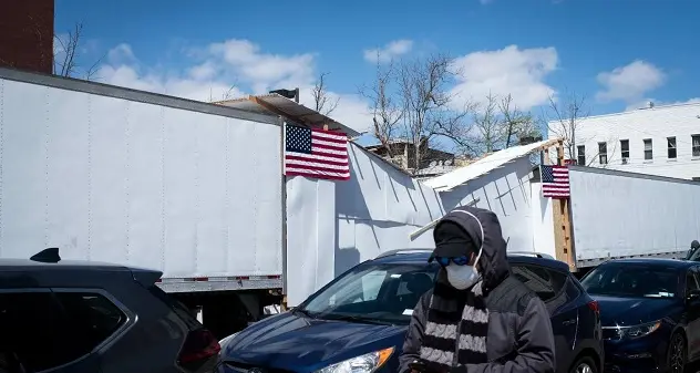 Usa: superati i 13 milioni di contagi, Los Angeles vieta raduni