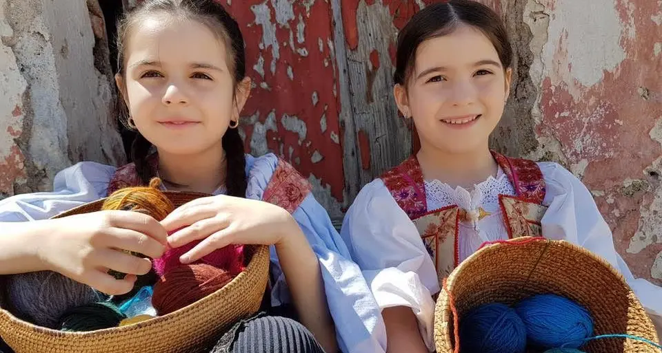 La primavera dei borghi d'eccellenza sboccia a Oliena