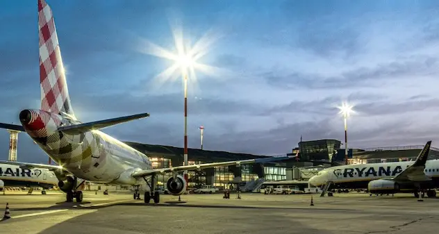 Aiuti per il trasporto aereo: più contributi e platea allargata