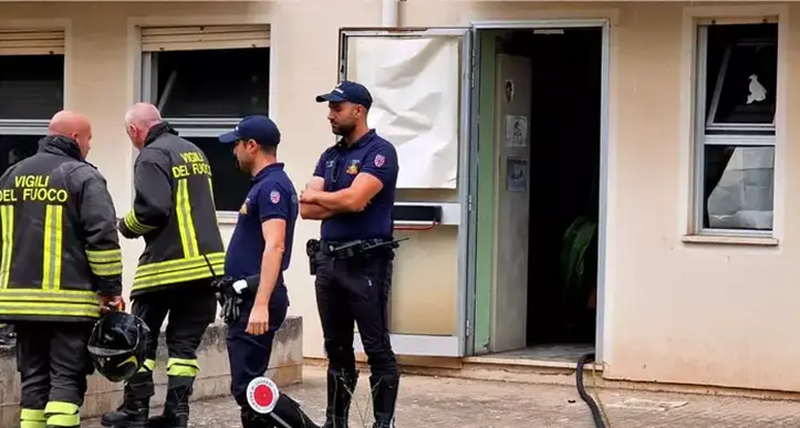 Sassari, raid vandalico nella scuola primaria di via Cilea