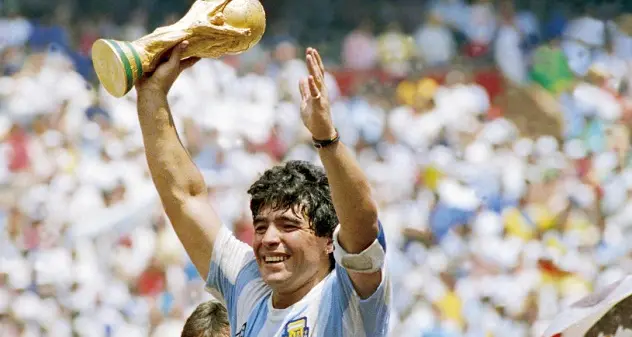 Maradona, da che pianeta venisti?