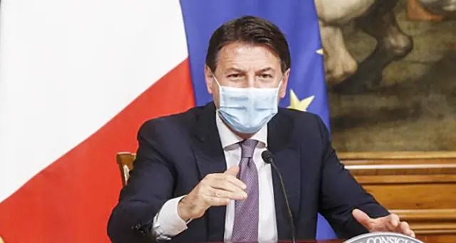 Dpcm Natale, Conte: “Per le Feste misure ad hoc, non ripeteremo Ferragosto”