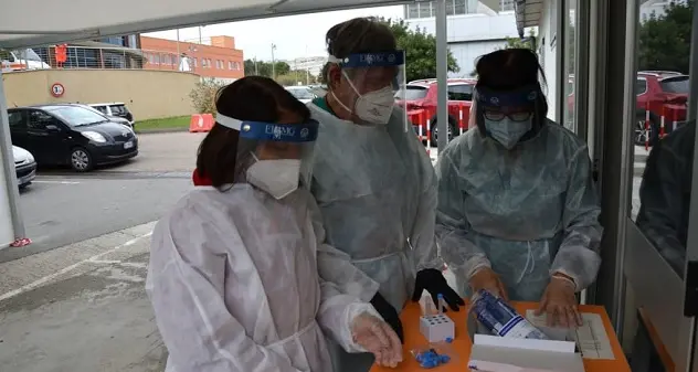 Tamponi rapidi drive-in al Businco: accordo con i medici di Medicina generale