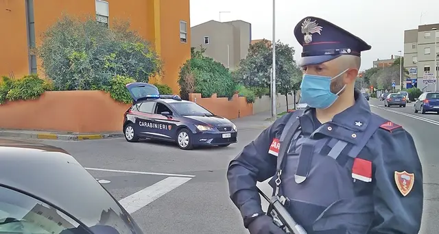 Furto di alcolici al Carrefour, scatta una denuncia: incensurato nei guai