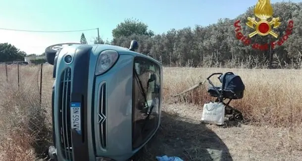 Incidente a Quartu: auto si ribalta, ferito un neonato