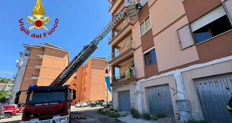 Fuga di gas nel centro di Nuoro: palazzina evacuata