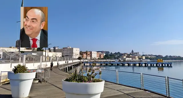 Stop monopattini e biciclette sulla passeggiata in legno dell’Ammiragliato a Su Siccu: scatta il divieto