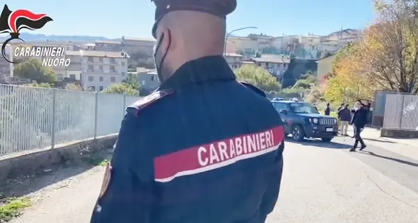 E’ caccia ai rapinatori: la donna Carabiniere, rimasta ferita nella sparatoria, è al San Francesco di Nuoro