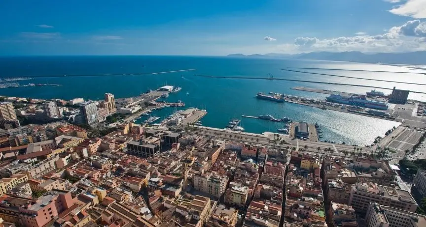 Chiusura dello spazio aereo su Cagliari in occasione del vertice dei ministri dei Trasporti dei Paesi del G7