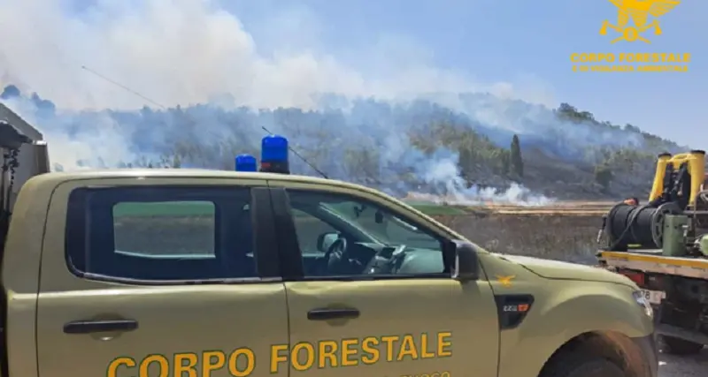 Incendio ad Abbasanta: si alza in volo un elicottero