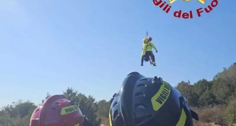 Paura per turista bloccata a Tavolara: salvata con l'elicottero