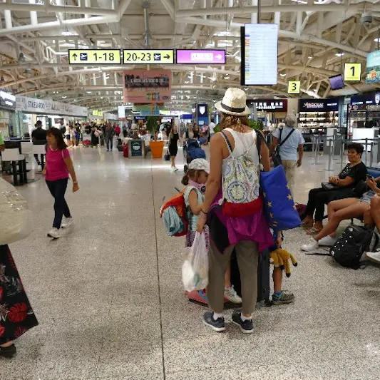 Estate 2024 con numeri in crescita all’aeroporto di Cagliari
