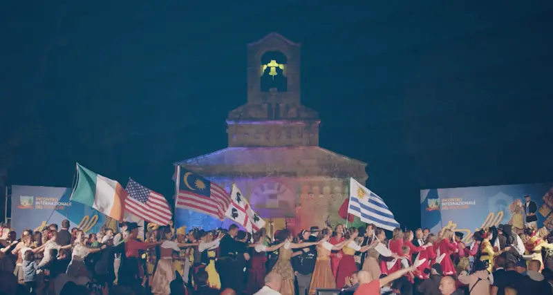 Uta. “Ballus”, colori del mondo: oggi la serata inaugurale