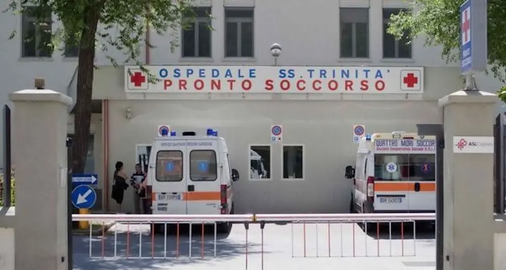 Cagliari. Aggredisce infermiere e guardia giurata al pronto soccorso, arrestato