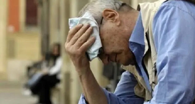 Caldo afoso nel weekend, pioggia non basta per tregua: previsioni meteo