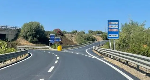 Stintino. Conclusi i lavori della rotatoria di collegamento con la 131