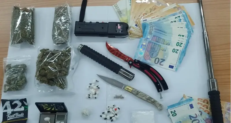 Alghero. In casa un market della droga, 20enne arrestato dai carabinieri
