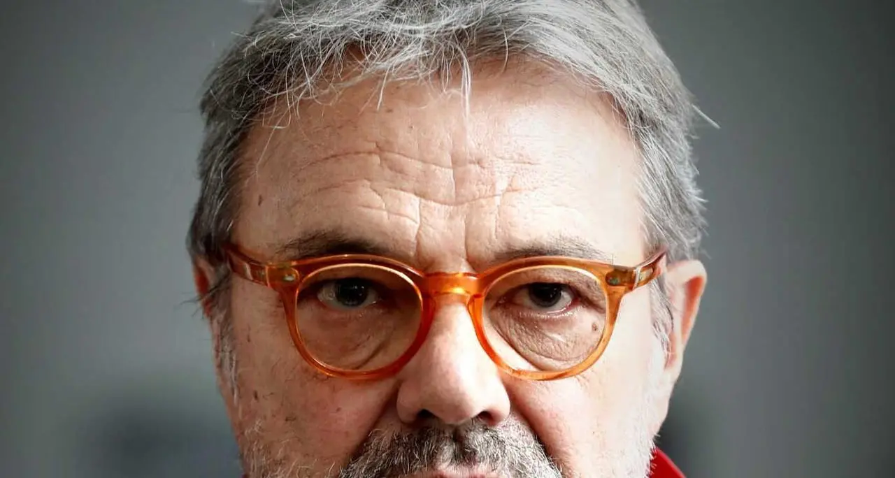 Oliviero Toscani malato, cos'è l'amiloidosi: sintomi, rischi