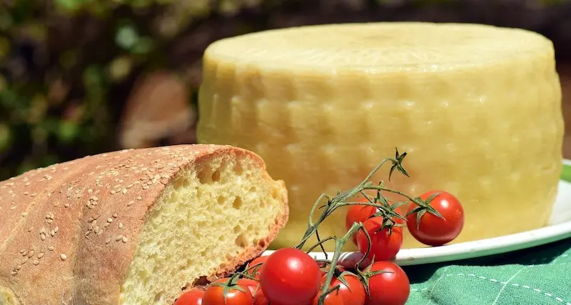 Dieta mediterranea e prodotti alimentari sardi: connubio vincente anche d’estate