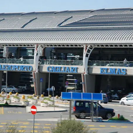 Aerei: traffico record all'aeroporto di Cagliari-Elmas durante le festività natalizie