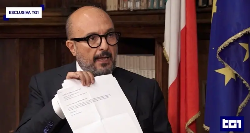 Sangiuliano parla dopo le dimissioni: \"Mi aspetto milioni di risarcimento\"