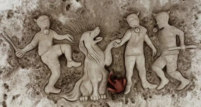Cane trucidato a Bono: l'opera simbolica dell'artista Nicola Urru