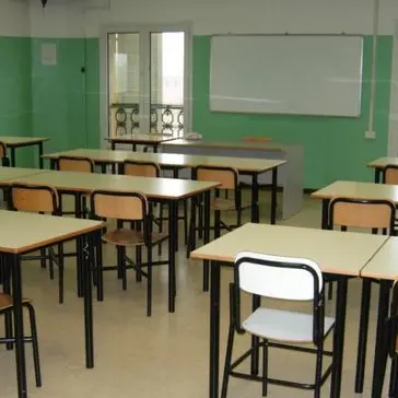 \"Papà, vieni e spacca la faccia al prof\", docente aggredito da un genitore a Lecce