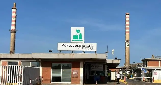 Portovesme srl, protesta a oltranza: stop totale alle attività