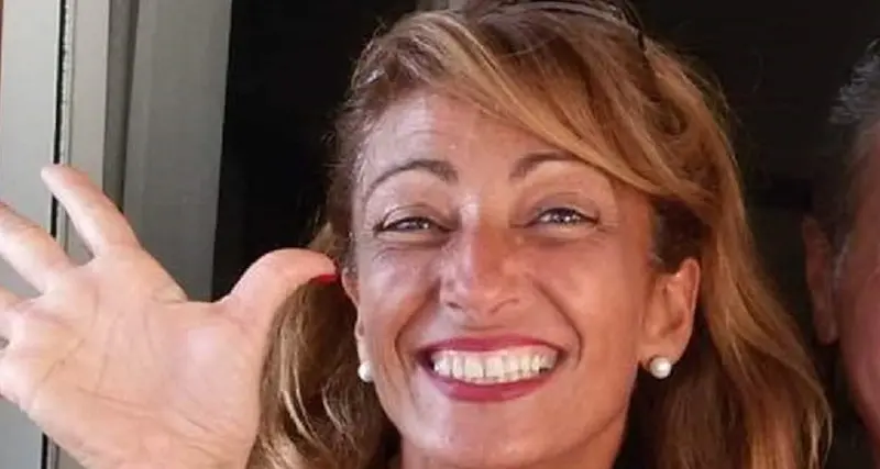 Malore sul volo per Roma, hostess muore a 56 anni