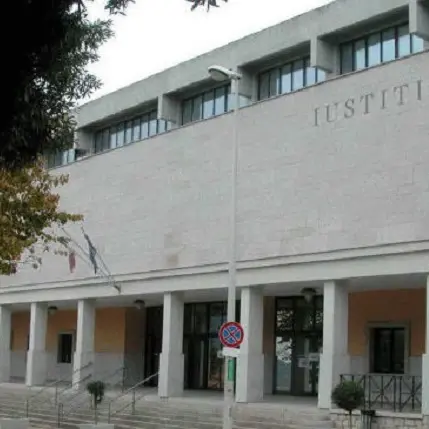 Investì e uccise il vicino di casa a Porto Cervo, chiesti 16 anni per omicidio volontario