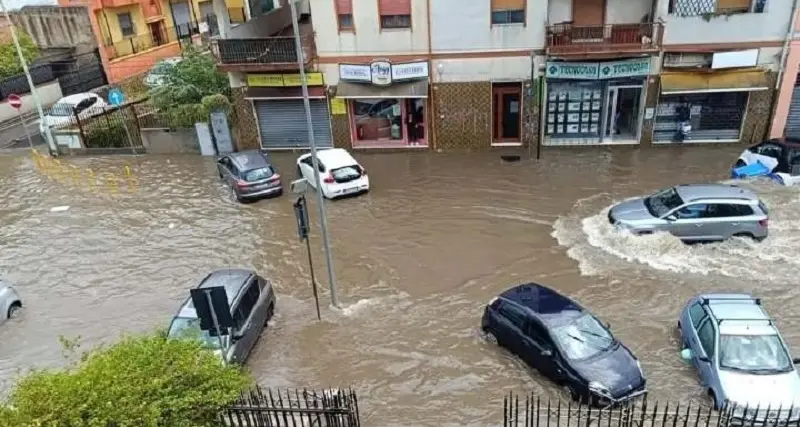 Nubifragio a Cagliari e hinterland, acqua anche nei Pronto soccorso