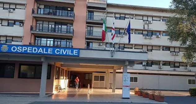Bambina morta all'ospedale di Alghero: salma sequestrata, presto l'autopsia