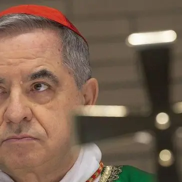 Due lettere di Papa Francesco potrebbero escludere il Cardinale Becciu dal Conclave