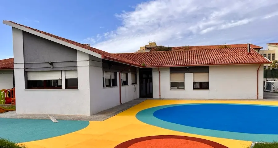 Porto Torres. Scuola \"G.Gabriel\" rinnovata: efficienza energetica e sicurezza per i bambini