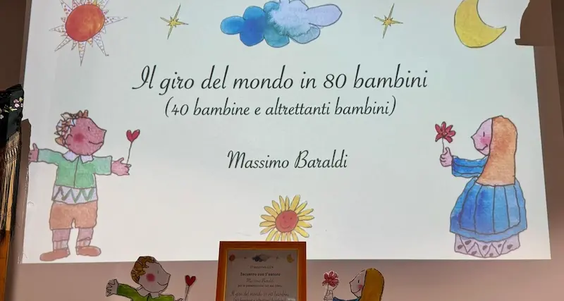 Presentato ad Alghero l’ultimo libro di Massimo Baraldi dal titolo “Il giro del mondo in 80 bambini”