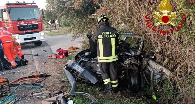 Schianto frontale sulla Alghero-Olmedo, due feriti gravi