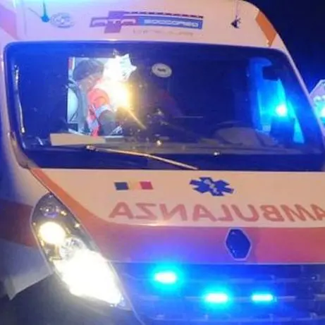 Guardia giurata muore schiacciata da un cancello
