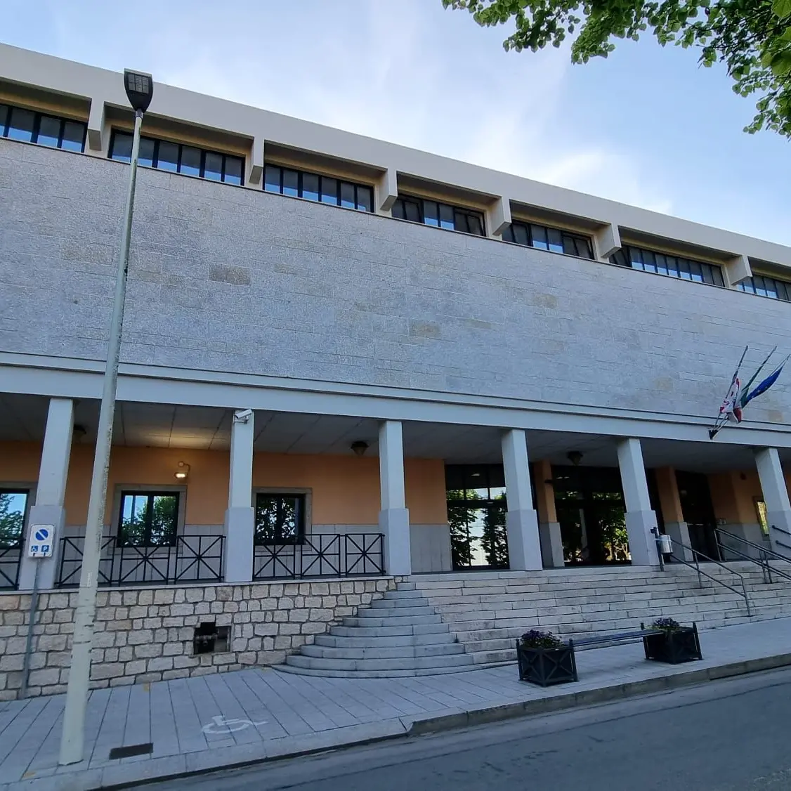 \"Il tribunale non si tocca\", sindaco di Tempio Pausania contro lo spostamento uffici giudiziari