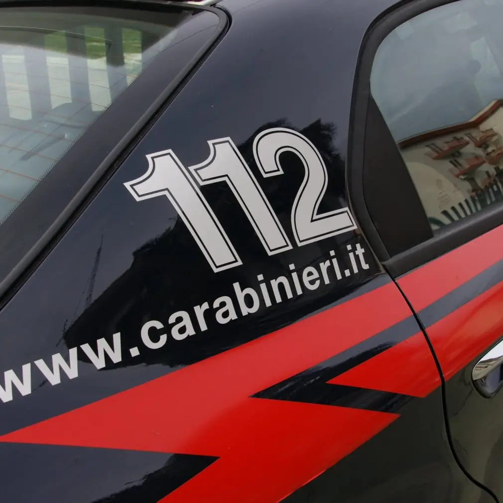 Blitz dei carabinieri ad Alghero: sequestrato il pontile del A-mare Beach Club